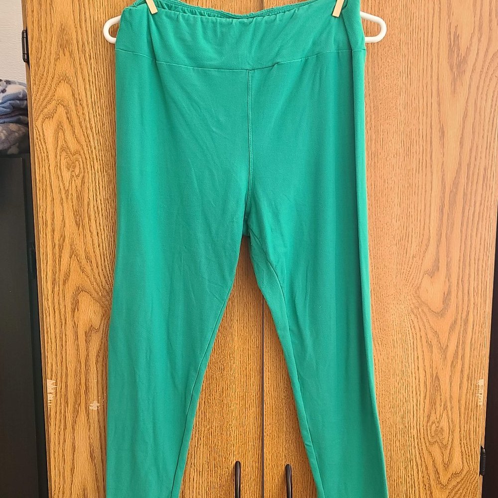 Green Tall and Curvy LuLaRoe Pants